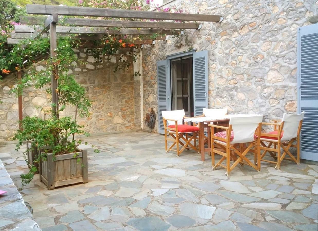 Pine Trees And Sea View Houses In Hydra - Daphne, Chloe, Myrto, Eleni Buitenkant foto